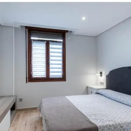 A Dos Pasos De San Mames Bilbao